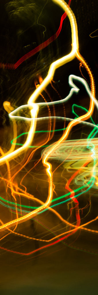 Vertical Abstract 6476